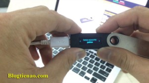 Ảnh của Hướng dẫn sử dụng Ledger Nano S – Ví lạnh lữu trữ Bitcoin, Ethereum và Altcoin