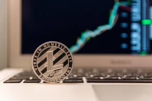 Ảnh của Litecoin tăng trưởng 80% chỉ trong một ngày lên gần $300/đồng, vốn hoá đạt 16 tỉ USD