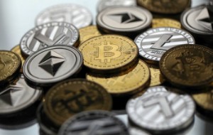 Ảnh của Chính quyền Indonesia cảnh báo người dân về việc sử dụng Cryptocurrency