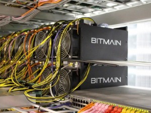 Ảnh của David và đội phát triển công bố suy nghĩ về Bitmain Antminers A3