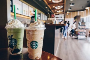 Ảnh của Starbucks tình nồng với Blockchain, lạnh nhạt với Bitcoin