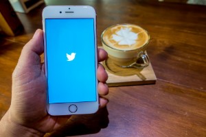 Ảnh của Twitter xác nhận cấm tất cả quảng cáo tiền điện tử