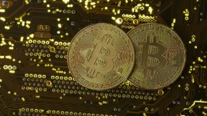 Ảnh của Tháng Tư Rực Rỡ: Bitcoin tăng 30%