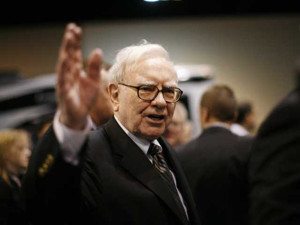 Ảnh của Warren Buffett tiếp tục trù dập tiền điện tử, gọi Bitcoin là thứ “bả chuột”