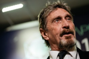 Ảnh của John McAfee chắc cú: “Bitcoin sẽ đạt $15,000 vào giữa tháng 6 tới!”