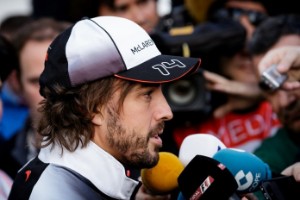 Ảnh của Nhà vô địch F1 Fernando Alonso sẽ chuyển toàn bộ thư viện kỹ thuật số lên Blockchain của Kodak