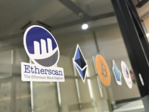 Ảnh của Etherscan xém chút nữa bị hack chỉ vì một comment ác ý tại phần bình luận