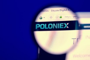 Ảnh của Poloniex thông báo niêm yết EOS dưới khuôn khổ quy định mới