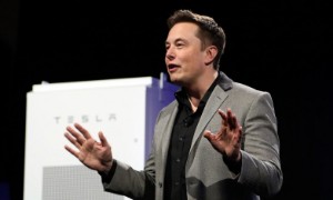 Ảnh của Hacker tấn công Twitter của Elon Musk cùng trò lừa đảo phát cryptocurrency miễn phí