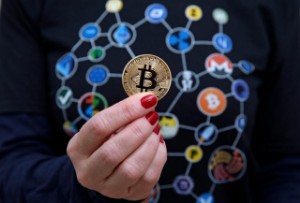 Ảnh của Tổng cung Bitcoin thực tế thấp hơn rất nhiều: Chỉ cần sở hữu 0.28 BTC thì bạn đã thuộc nhóm thiểu số 1% rồi đấy