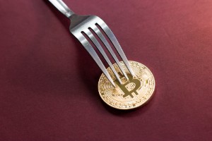 Ảnh của Cập nhập tình hình Bitcoin Cash Hard Fork thành Bitcoin ABC và Bitcoin SV.