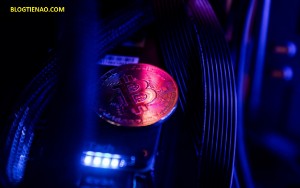 Ảnh của Bloomberg Intelligence: Giá bitcoin sẽ về 1.500 USD?