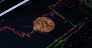 Ảnh của Giá bitcoin phục hồi 12% sau 72 giờ trong khi các nhà giao dịch vẫn thận trọng trong ngắn hạn