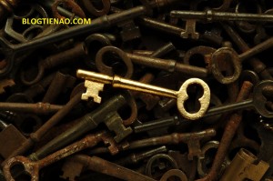 Ảnh của Sàn HitBTC đóng băng tài khoản của khách hàng trước sự kiện Proof of Keys.