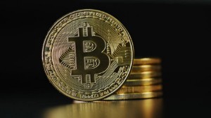 Ảnh của Bitcoin tăng 1.000 USD vào cuối tuần, kéo dài đà tăng trong 9 tháng