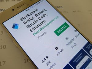 Ảnh của Nhà cung cấp ví tiền điện tử Blockchain hỗ trợ dịch vụ cho stablecoin PAX