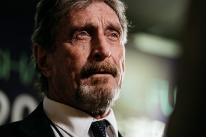 Ảnh của John McAfee sẽ ra mắt Freedom Coin vào mùa thu năm nay