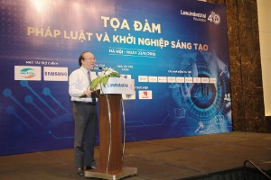 Ảnh của Hội thảo “Pháp luật và khởi nghiệp sáng tạo” diễn ra thành công tại Hà Nội với chủ đề Blockchain – tiền điện tử