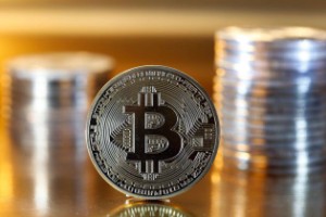 Ảnh của Bitcoin lại lao dốc