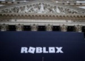 Picture of Roblox Slips As User Base Falls, Engagement Slows