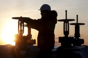 Picture of Crude Oil Bounces; U.S. Output Gain Seen Limited