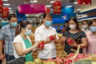 Tổng mức bán lẻ hàng hóa và doanh thu dịch vụ tiêu dùng 6 tháng đạt 2,463.8 ngàn tỷ đồng