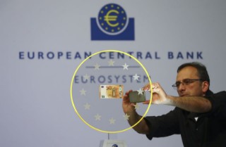 ECB: sẵn sàng cho các ngân hàng thêm thời gian để sử dụng “bộ đệm vốn”