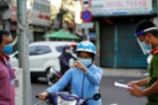 TP.HCM tăng cường Chỉ thị 16: Người dân không ra khỏi nhà, dừng thêm nhiều hoạt động