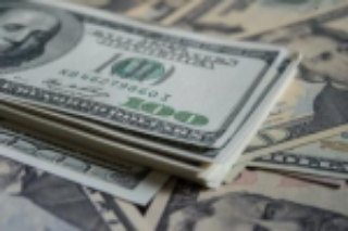 Giá USD nối tiếp đà tăng