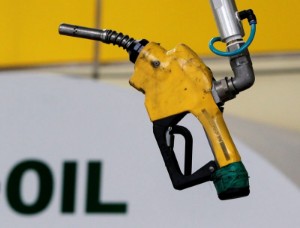 Picture of Oil prices fall first day in four as virus concerns return