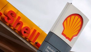 Picture of Royal Dutch Shell evacuates workers from U.S. Gulf of Mexico as storm brews