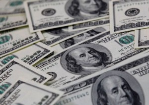 Picture of Dollar holds near two-week lows in Fed's wake