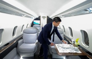 Ảnh của Bombardier launches upscale Challenger 3500 in battle for mid-sized private jets