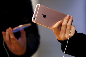 Ảnh của Apple: Awaiting Tim Cook’s ‘One More Thing’ Moment