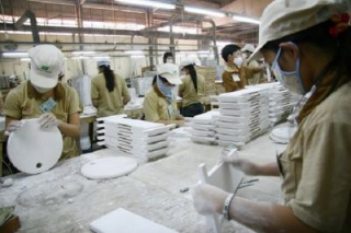 Doanh nghiệp nước ngoài đồng kiến nghị: Chậm mở cửa, cơ hội đầu tư sẽ không quay trở lại Việt Nam