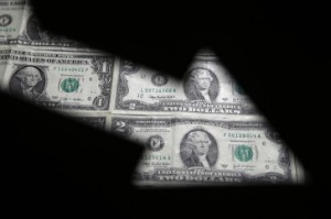 Picture of Dollar Edges Off One-Month High; Traders Digest Fed Statement