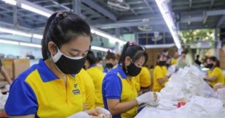 Không thể trì hoãn mở cửa kinh tế: Cần chuẩn bị gì cho ngày trở lại?