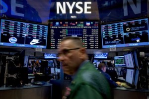 Ảnh của S&P500 phục hồi khi cổ phiếu công nghệ được quan tâm trở lại sau phiên bán tháo hôm qua