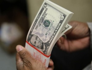 Picture of Dollar Rises Ahead of ADP Employment Release