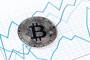 Picture of Tin vắn Crypto 11/11: Bitcoin có thể lập đỉnh trong vòng 3 đến 6 tháng tới cùng tin tức Dtravel, Ardana, Saber, Rocket Pool, Beeple, DFYN