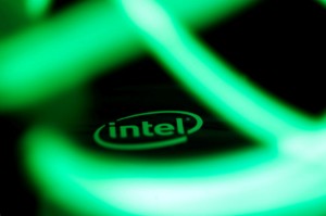 Ảnh của Chỉ số Dow tương lai tăng 355 điểm khi nỗi sợ hãi giảm bớt; Intel tăng mạnh