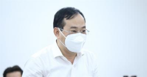 Ảnh của Chủ tịch UBND H.Bình Chánh: 'Bên kia là đô thị, bên đây chỉ đất nông nghiệp thôi'