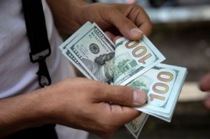 Picture of Dollar Up, Investors Wait for Latest Fed Policy Decision