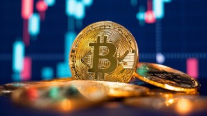 Ảnh của Tin vắn Crypto 14/02: Bitcoin hình thành tín hiệu tích cực on-chain cùng tin tức Dogecoin, CRO, Strips Finance, Cardano, Polkadot, NFT