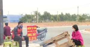 Ảnh của Nhu cầu mua nhà đất giảm mạnh, doanh nghiệp BĐS vẫn rầm rộ huy động vốn