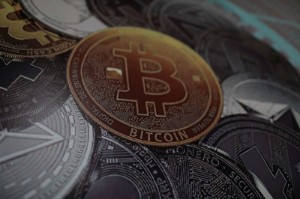 Ảnh của Bitcoin giảm về 40.000 USD, mức điều chỉnh mạnh nhất trong vòng 1 tháng