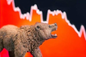 Ảnh của Nhóm bất động sản đẩy VN-Index rơi khỏi mốc 1,500 điểm