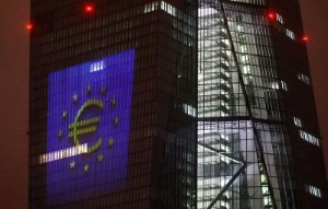 Ảnh của Chứng khoán Châu Âu giảm; Cuộc đàm phán cấp cao mới Nga-Ukraine, Cuộc họp ECB