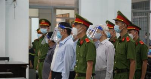 Ảnh của Cựu Chủ tịch UBND tỉnh Khánh Hòa Nguyễn Chiến Thắng bị tuyên phạt 5 năm 6 tháng tù
