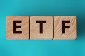 Ảnh của VNM ETF liên tục bán ròng giữa bối cảnh chứng khoán Việt Nam lao dốc